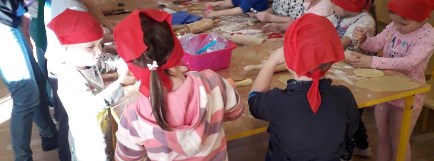 Warsztaty kulinarne "Choinka kiedyś i dziś"